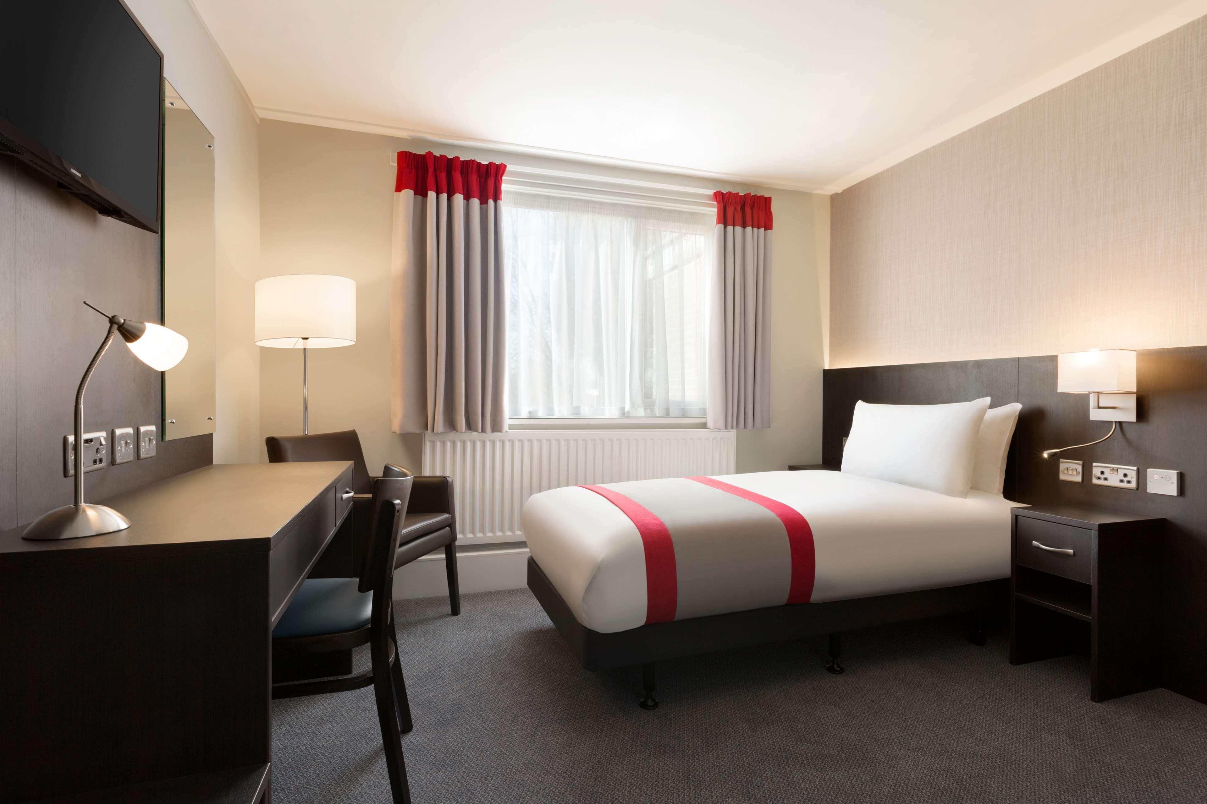 Ramada Chorley South Hotel Exterior photo