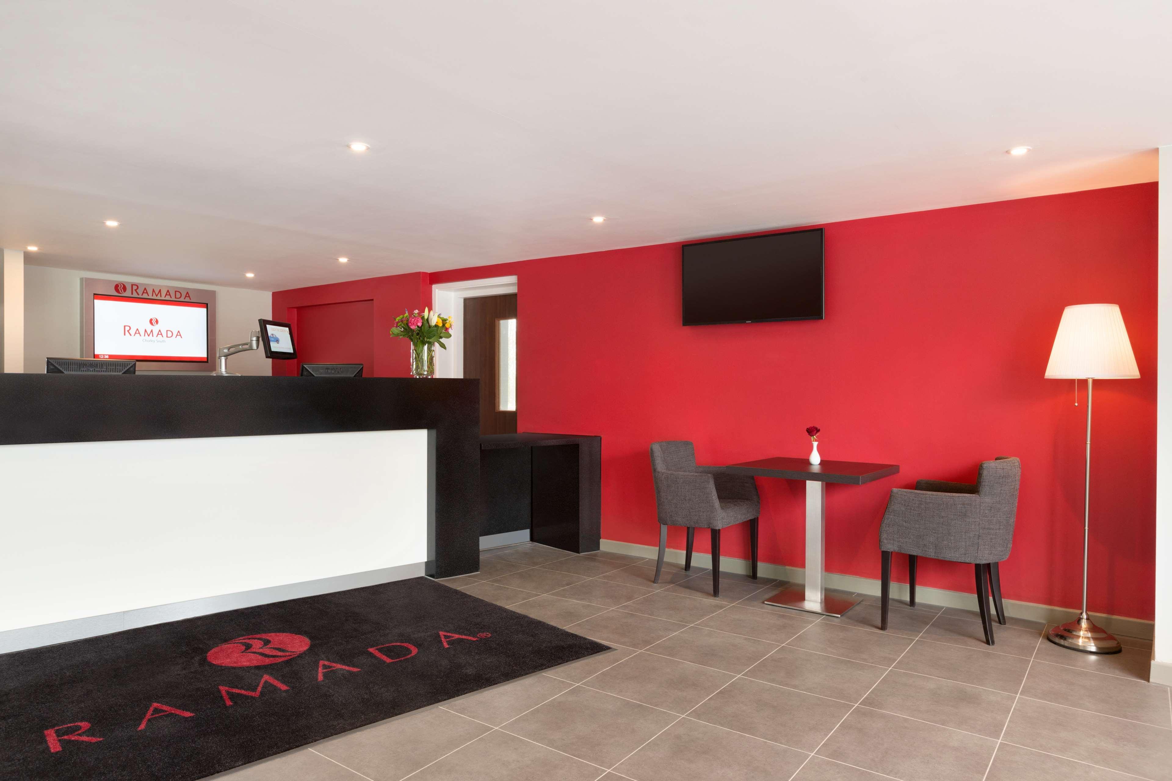 Ramada Chorley South Hotel Exterior photo
