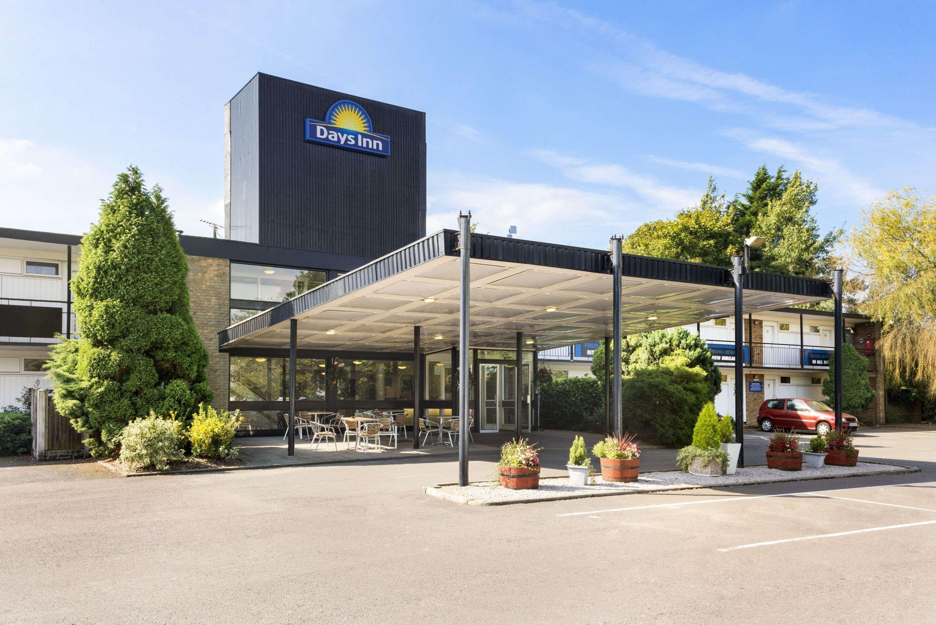 Ramada Chorley South Hotel Exterior photo