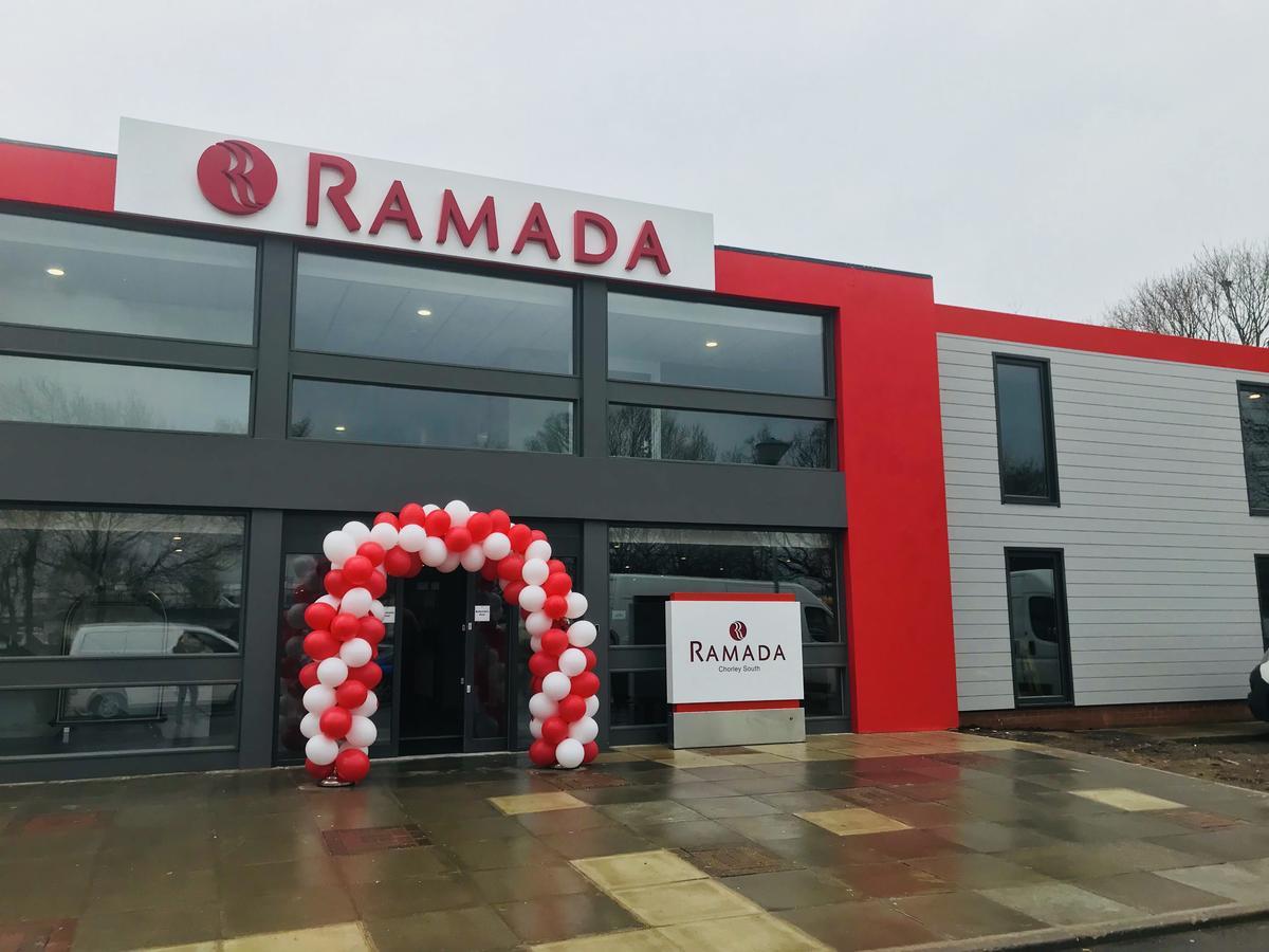 Ramada Chorley South Hotel Exterior photo